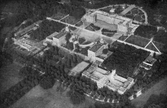 Zeppelin Bodensee, the new palace at Potsdam