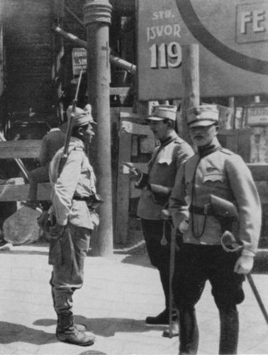 Roumanian soldiers in Bucharest