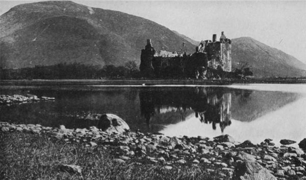 KILCHURN CASTLE.